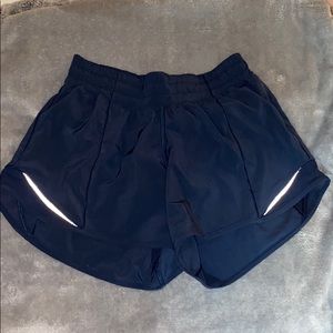 Navy Hotty Hot Shorts *tall